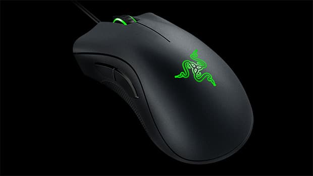 razer-deathadder-chroma-001